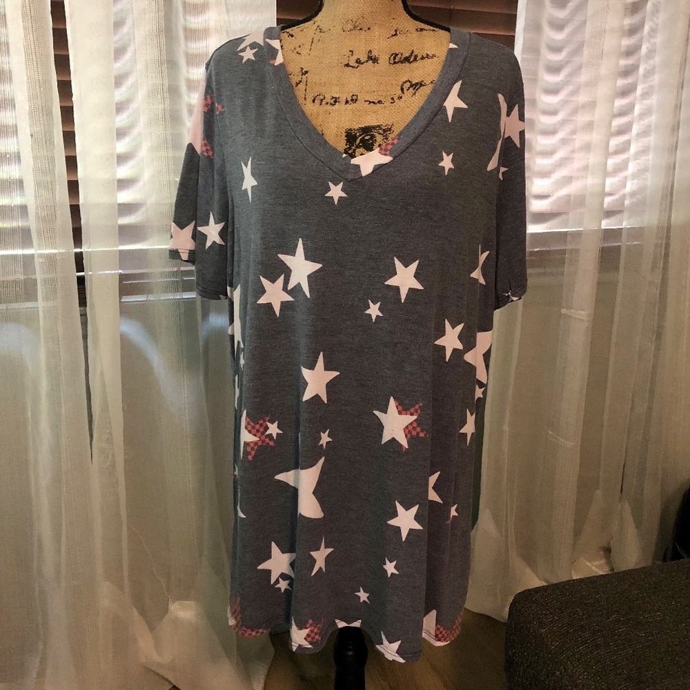 First Love by Lovelyn Womens Shirt Top Blouse Stars Pattern Short Sleeve Size 3X